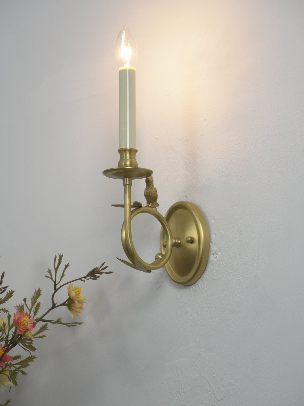 Jexdo Brass Elegant Wall Lamp