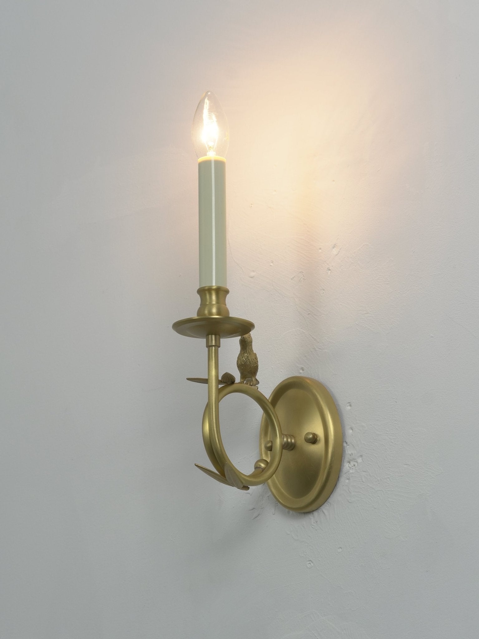 Jexdo Brass Elegant Wall Lamp