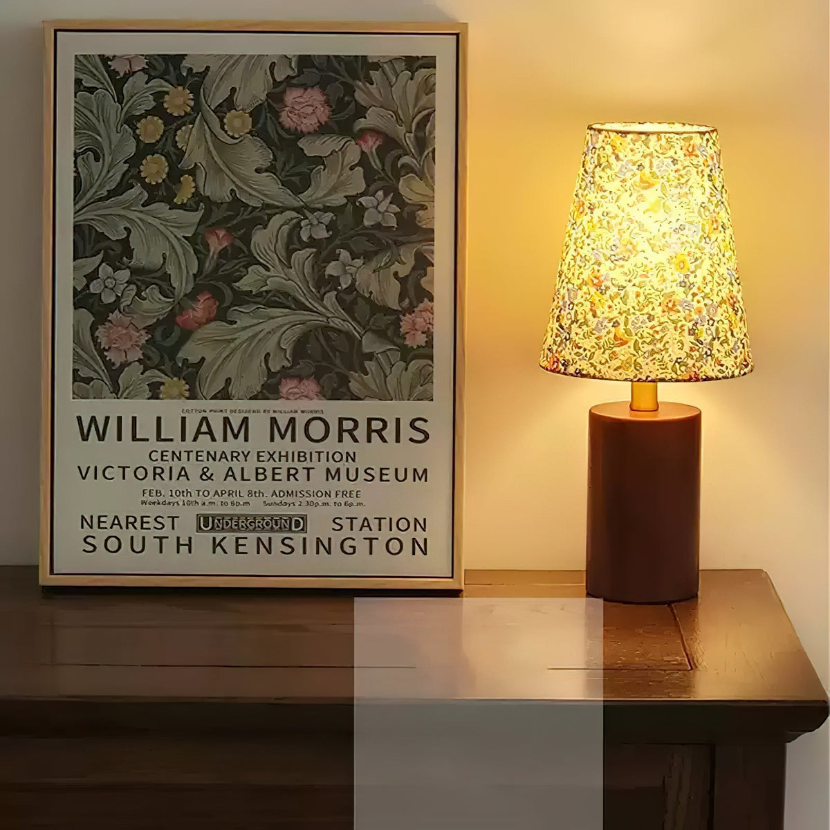 Elvivelia Vintage Wood Table Lamp