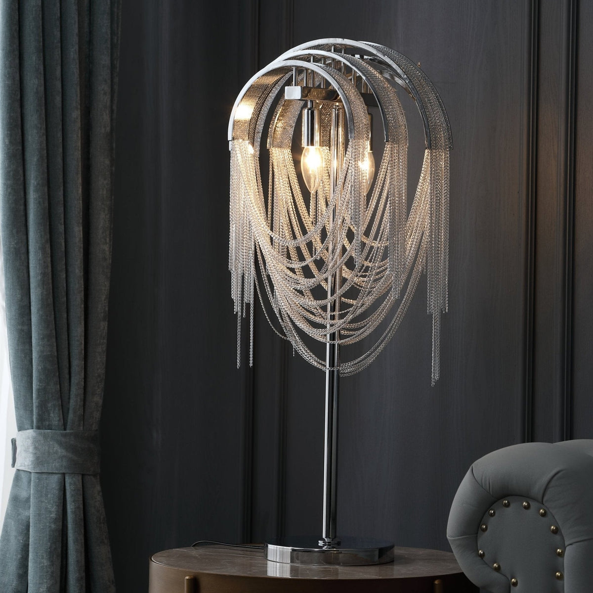 Hune Steel Artistic Table Lamp