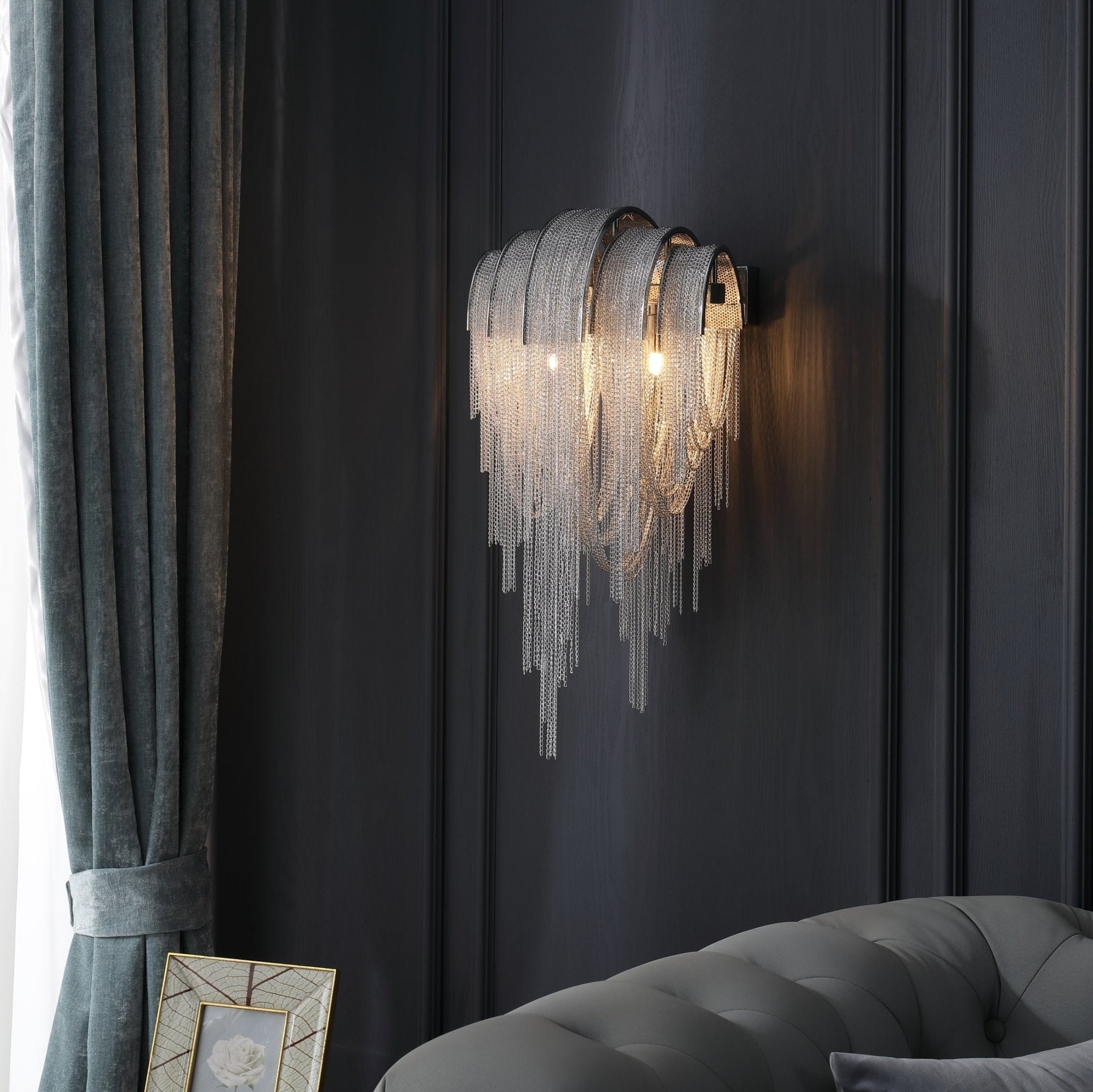 Chains Postmodern Luxury Tassel Wall Lamp