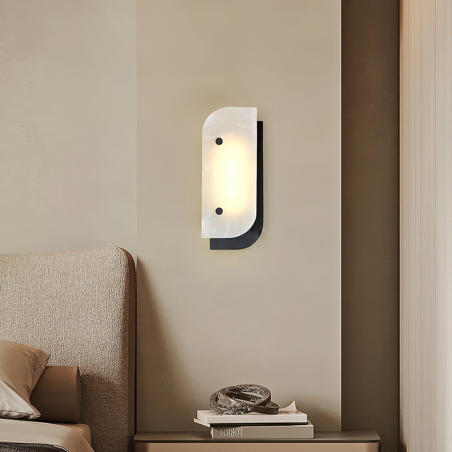 Sovelo Wall Lamp