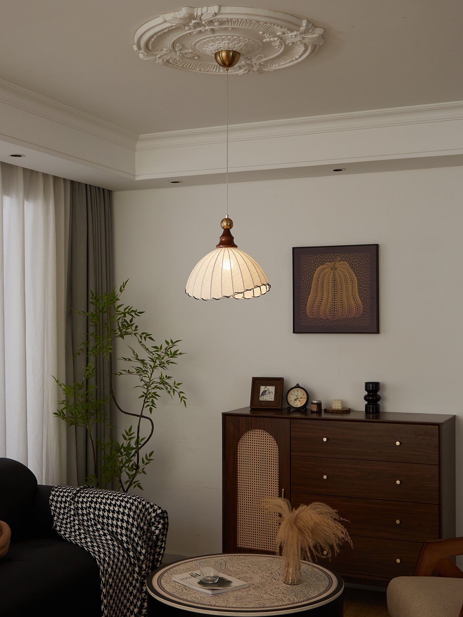 Earian Wood Fabric Elegant Pendant Light
