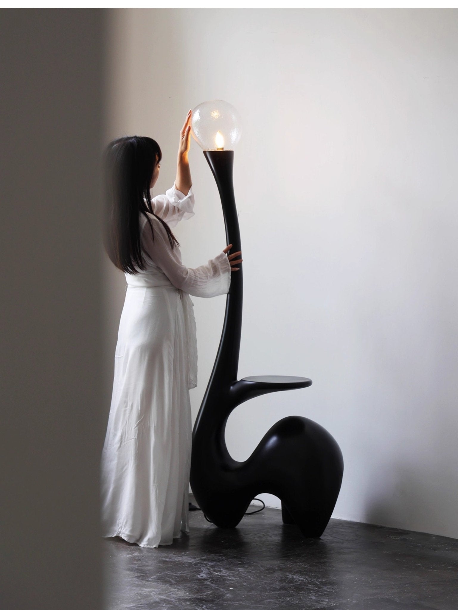 Lurk Sculptural Floor Lamp