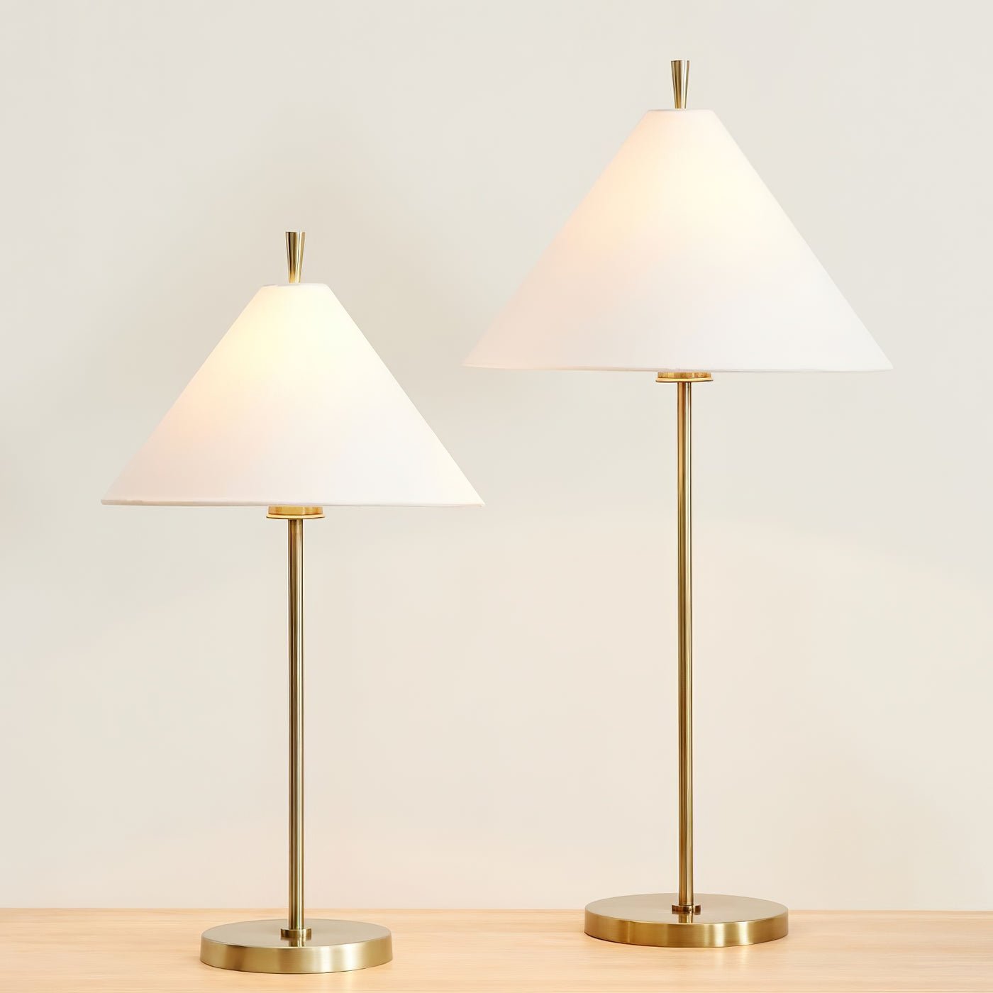 Sorivina Elegant Cone Table Lamp