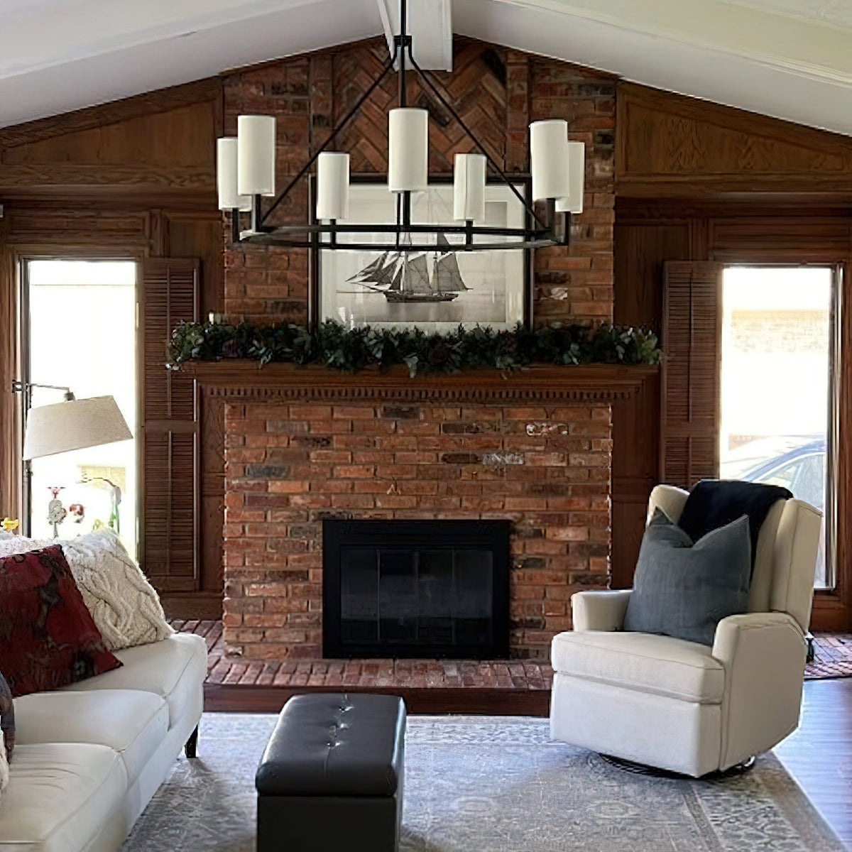 Vicariel Chandelier