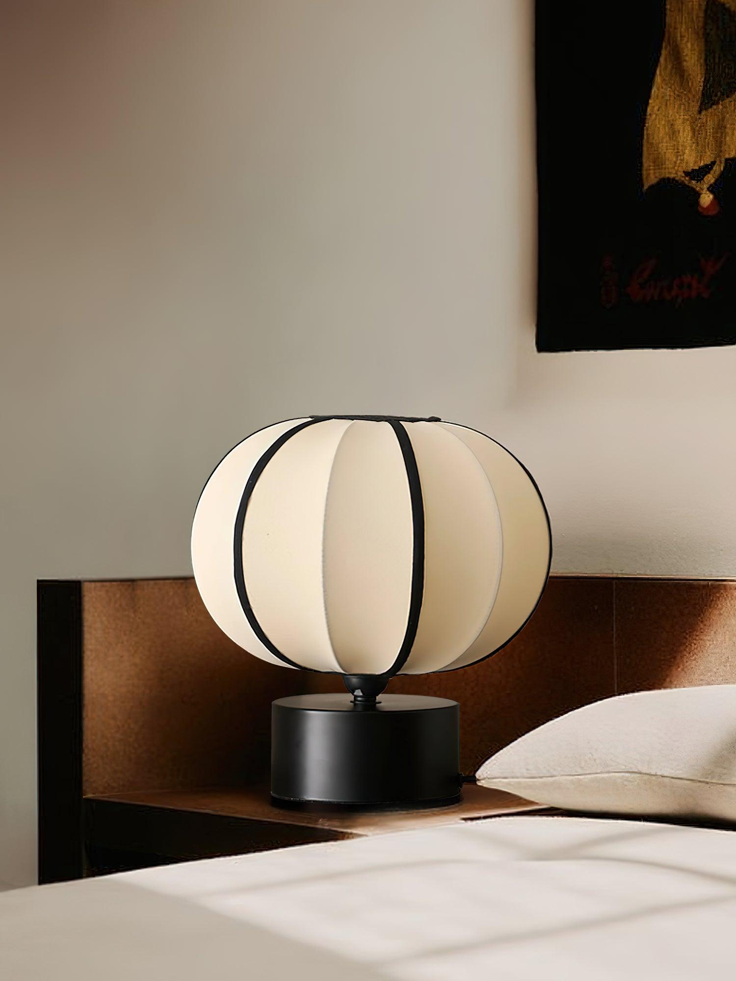 Blugan Contemporary Table Lamp