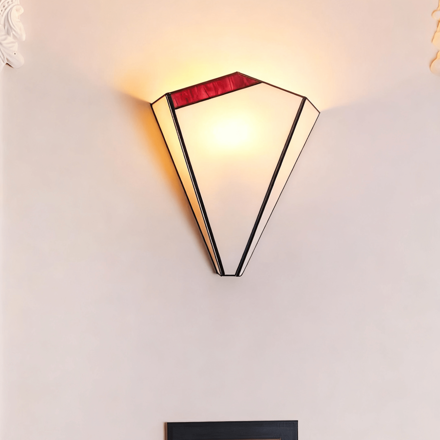 Lila Deco Sconce