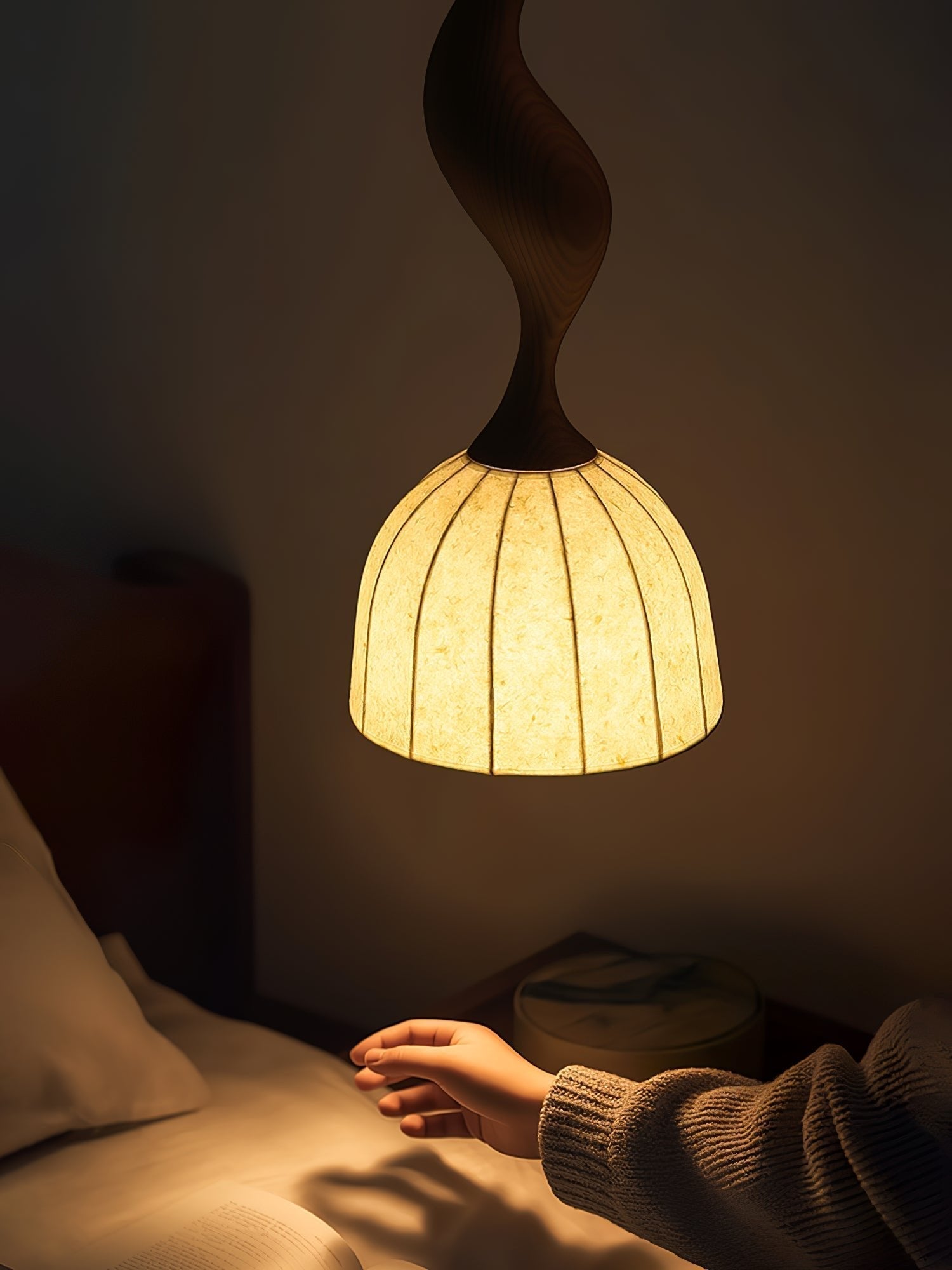 Colire Creativity Twisted Wood Pendant Light