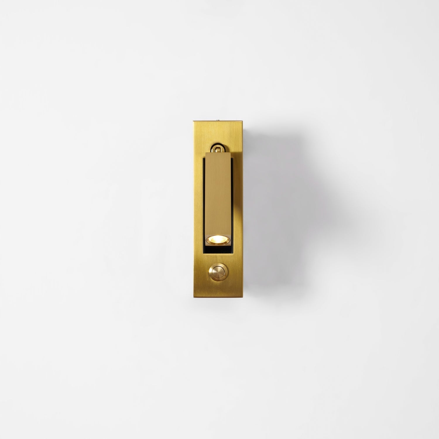 Everwick Embedded Bedside Indoor Wall Light