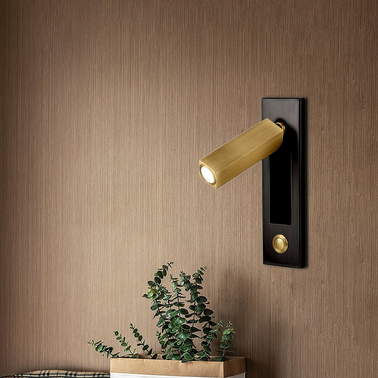 Daria Modern Wall Light - Neutral Decor