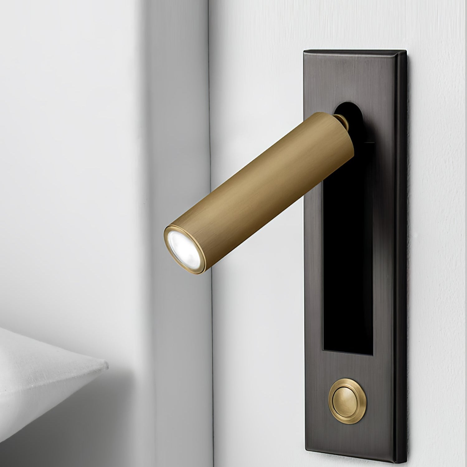 Daria Modern Wall Light - Neutral Decor