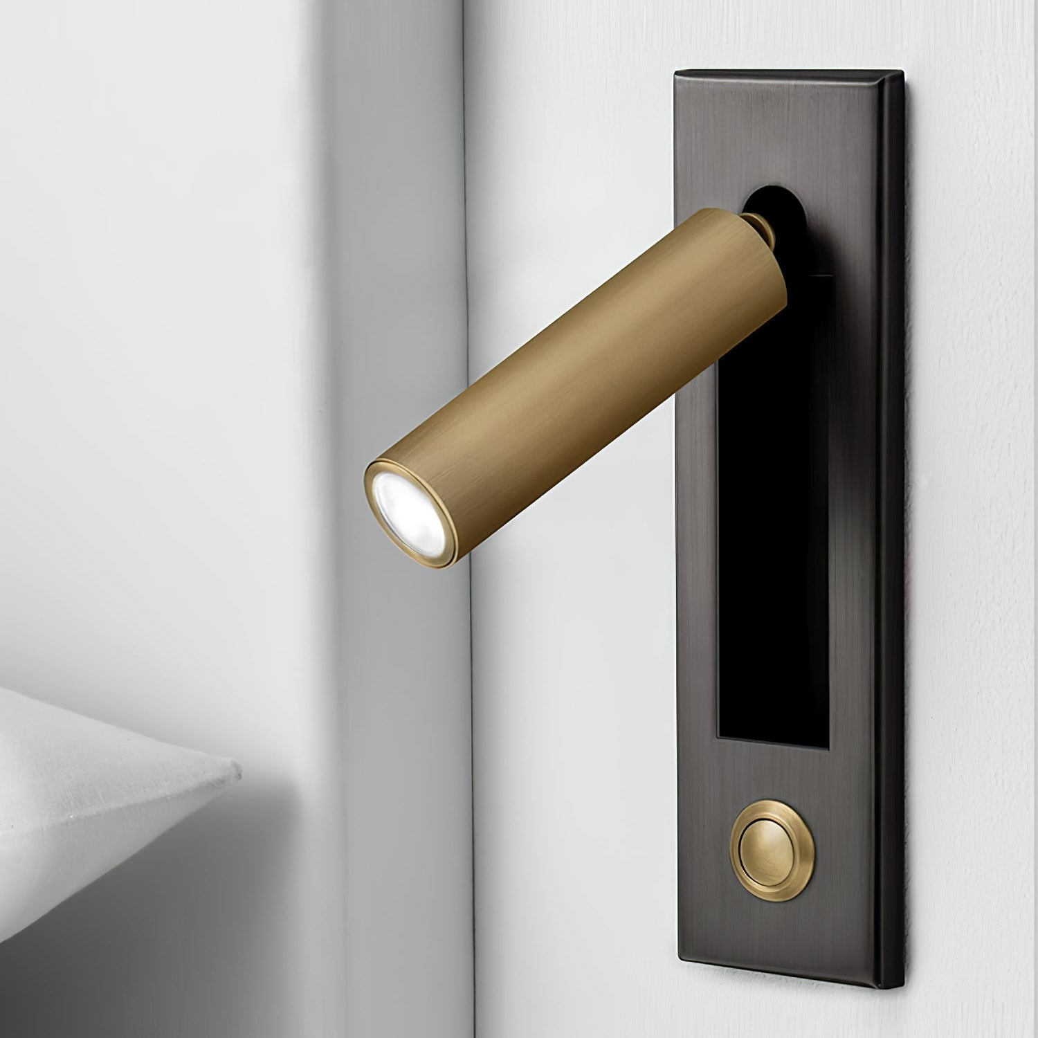 Eurvaran Embedded Bedside Plug-in Sconce Wall lamp - Neutral Decor