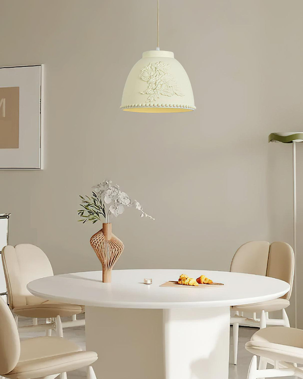 Floral Embossed Flora Pendant Lamp