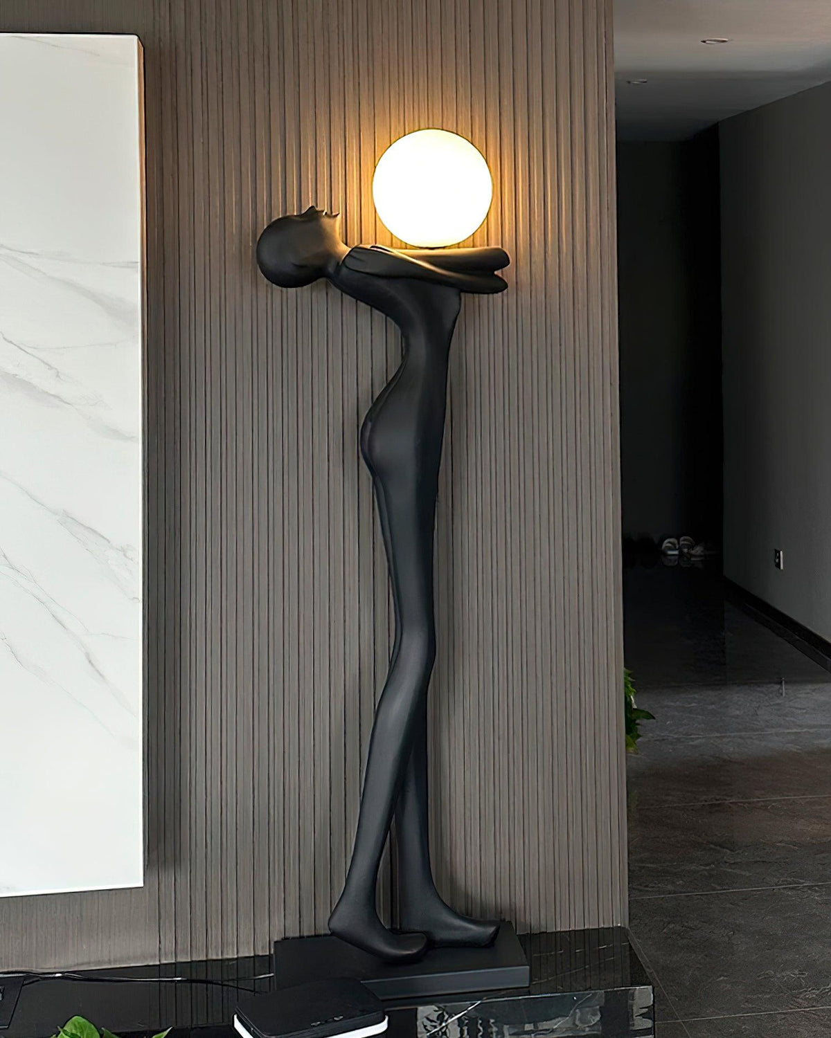 Ersolion Sculptural Fiberglass Floor Lamp