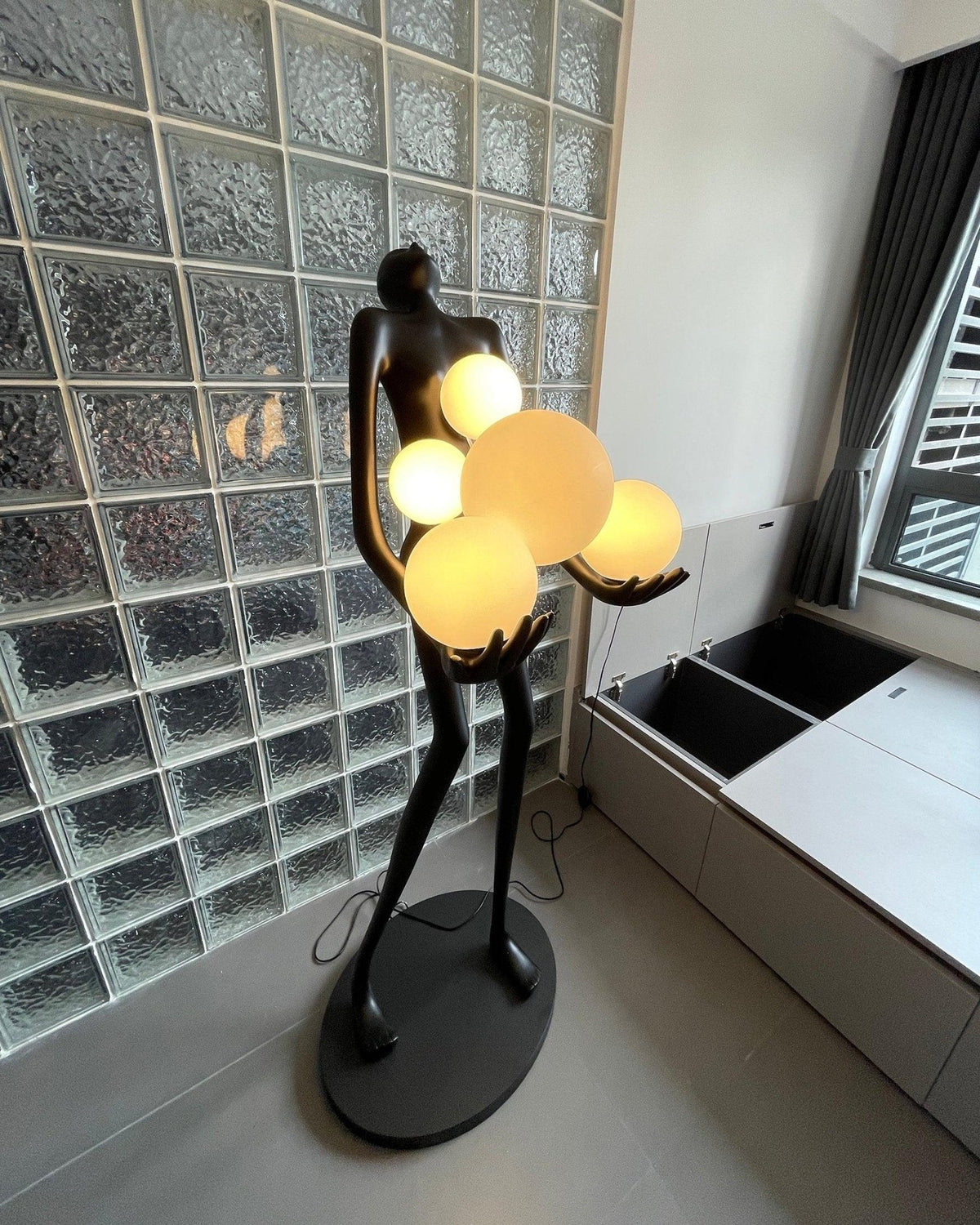 Marind Sculpture Floor Lamp