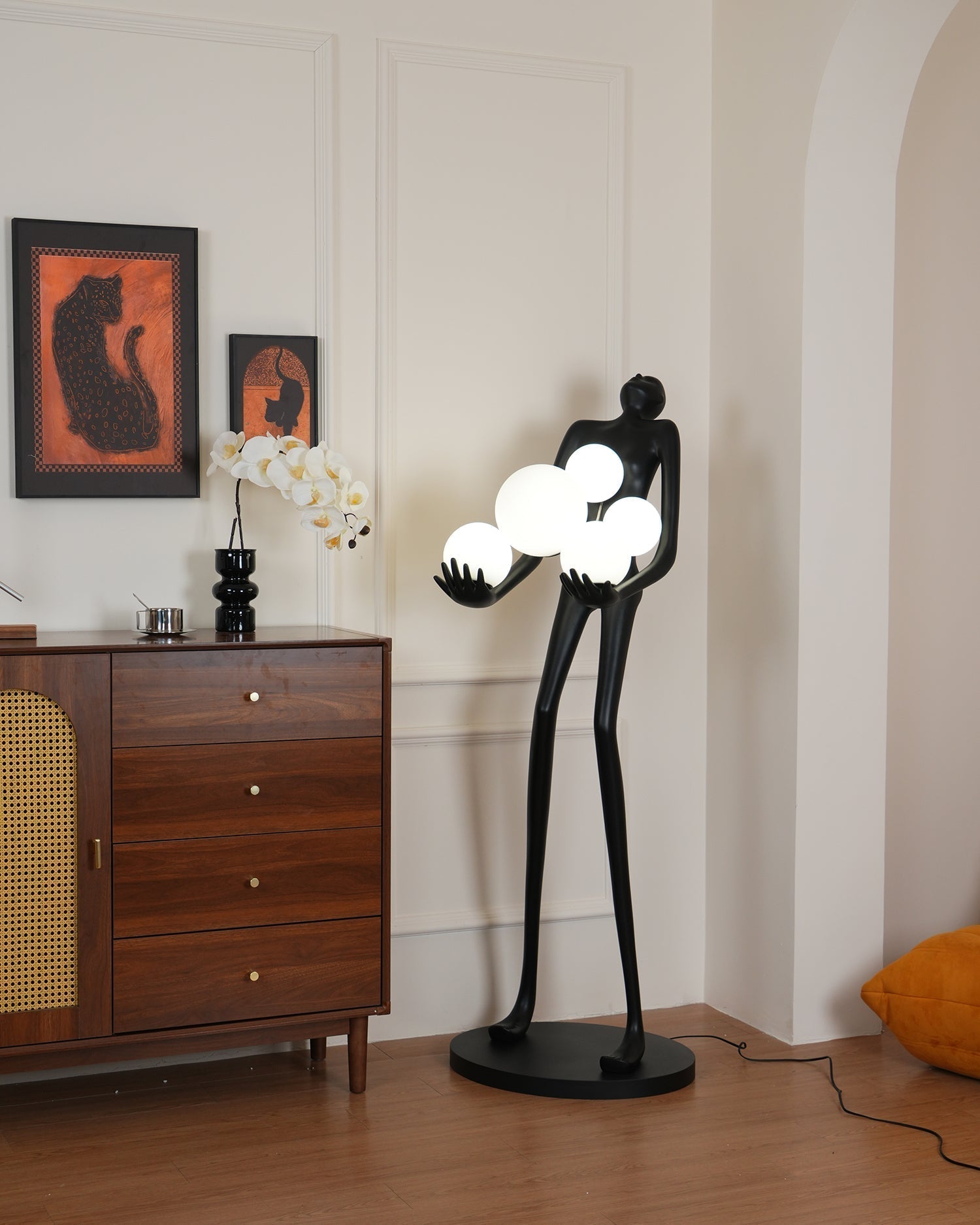 Marind Sculpture Floor Lamp