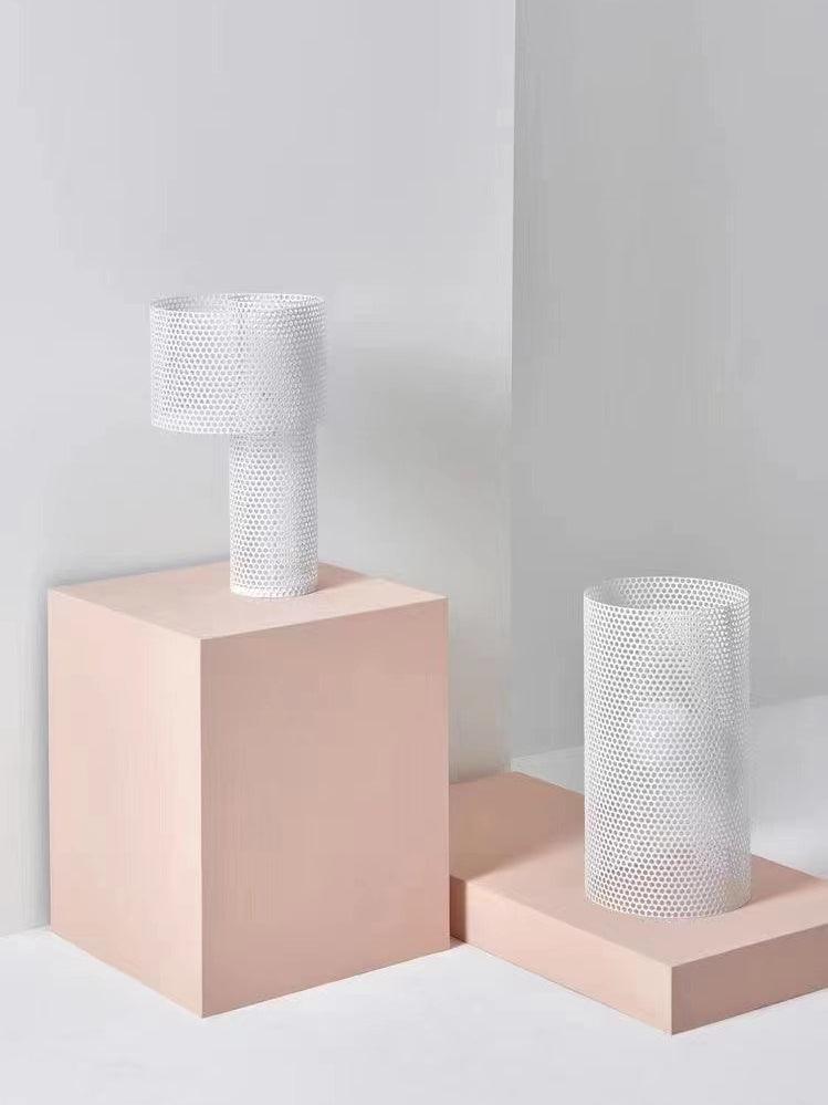 Ilsolyra Table Lamp