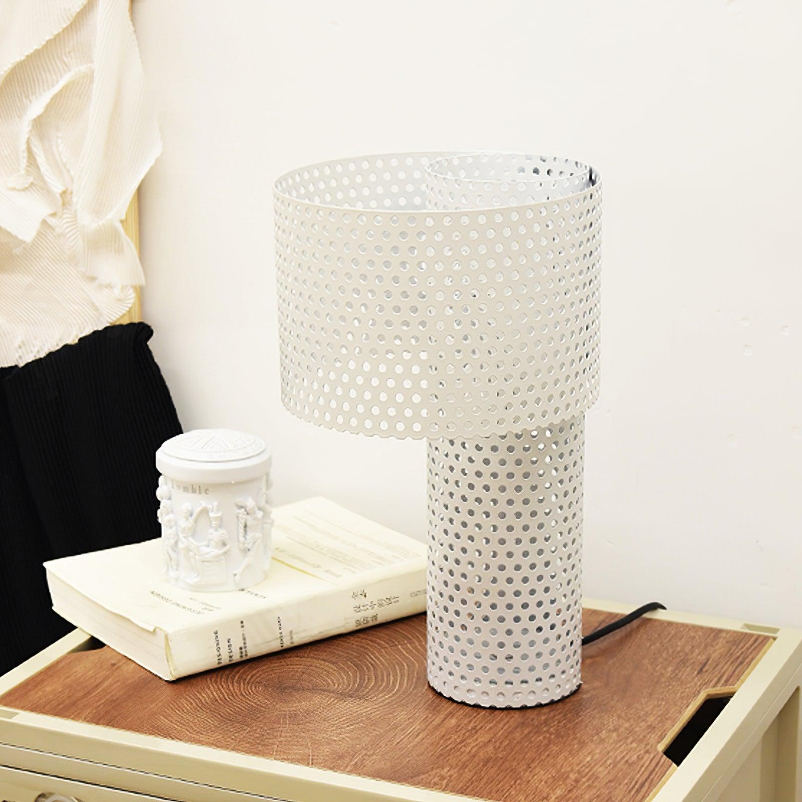 Ilsolyra Table Lamp