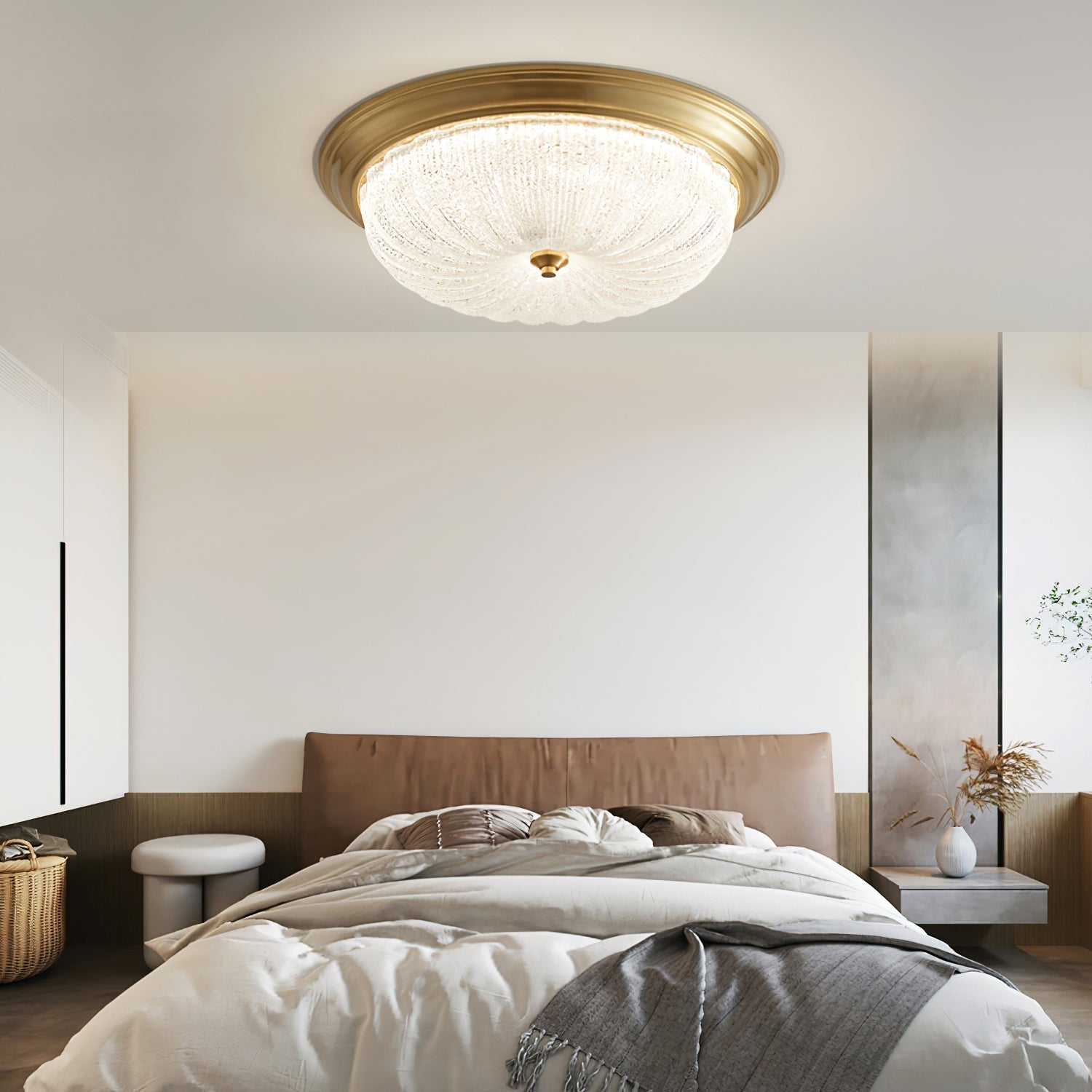 Nyrinis Traditional Classic Brass Glass Ceiling Light
