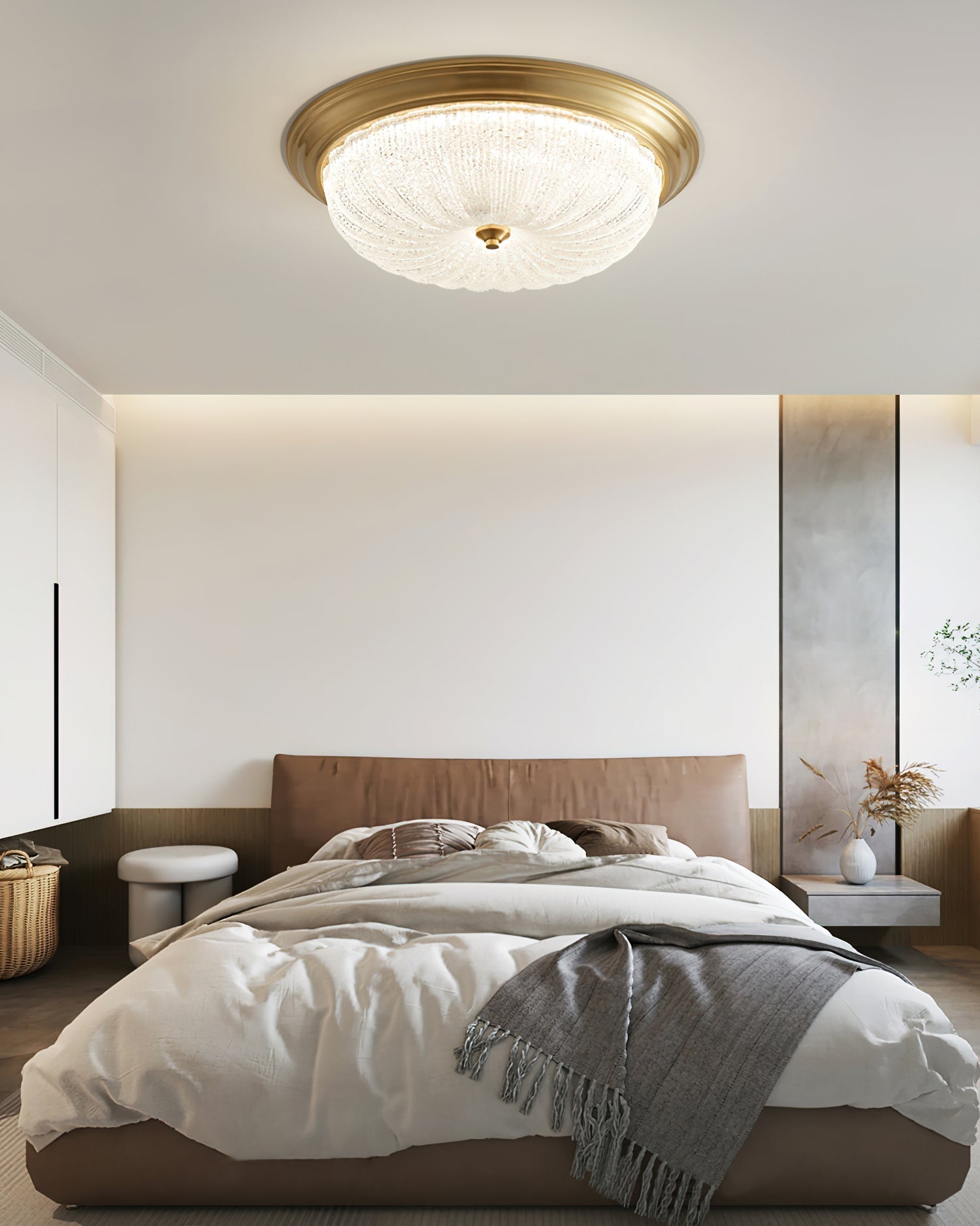 Nyrinis Traditional Classic Brass Glass Ceiling Light