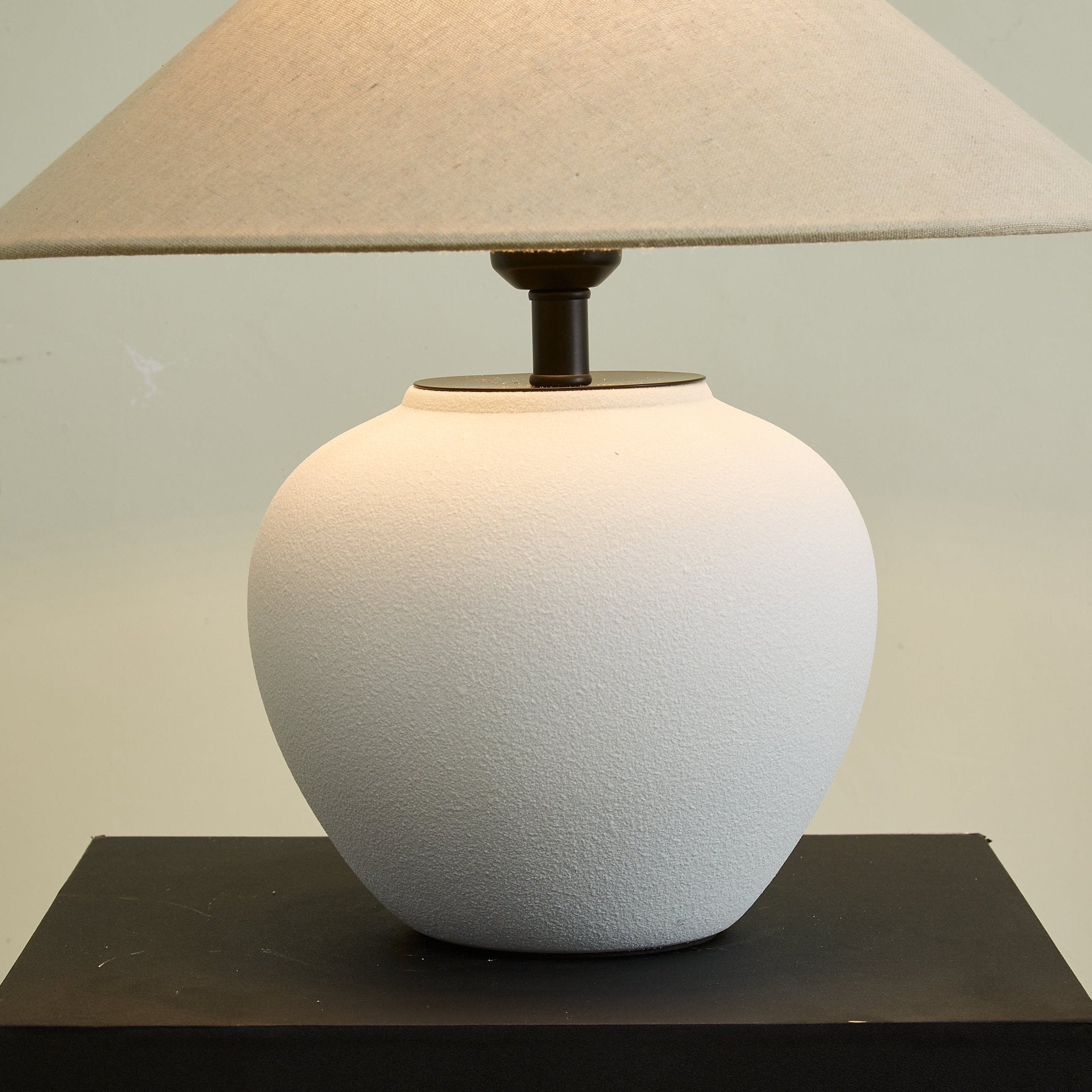 Alba Elegant Ceramic Table Lamp