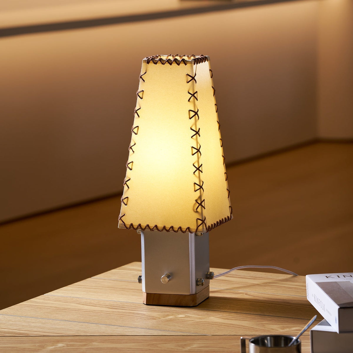 Cysl Table Lamp
