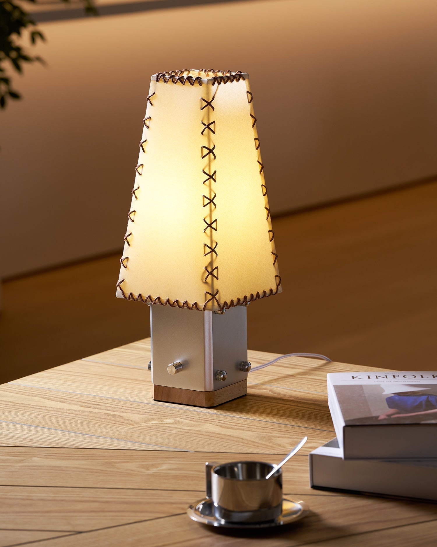 Cysl Table Lamp