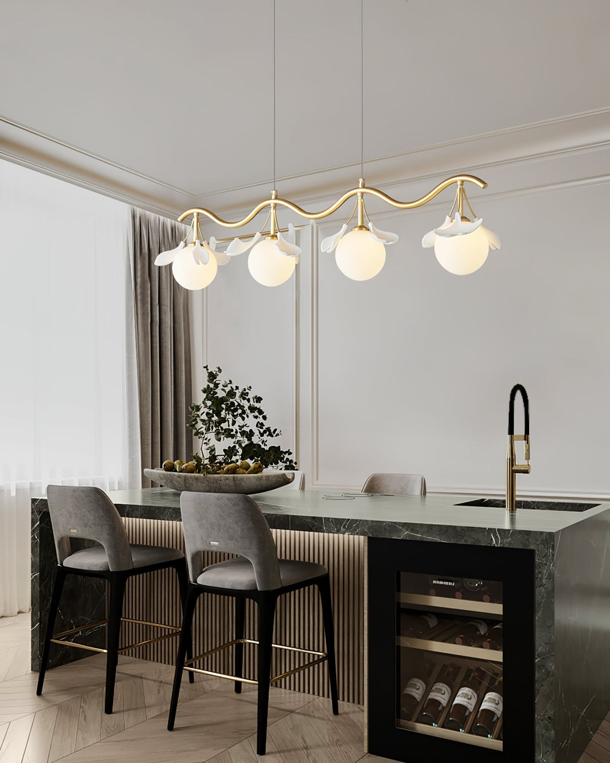 Hunell Floral Brass Chandelier