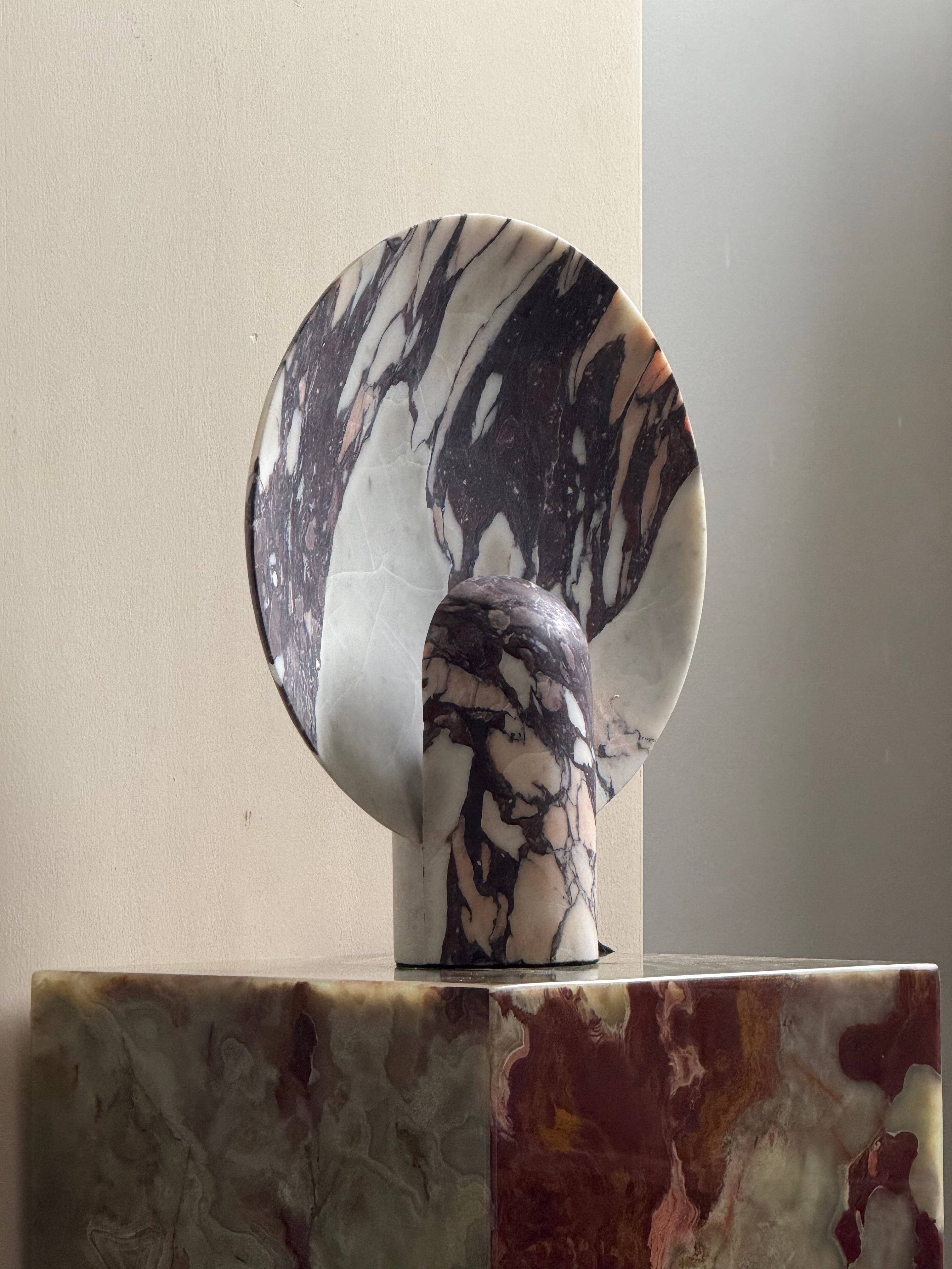 Ravellia Table Lamp