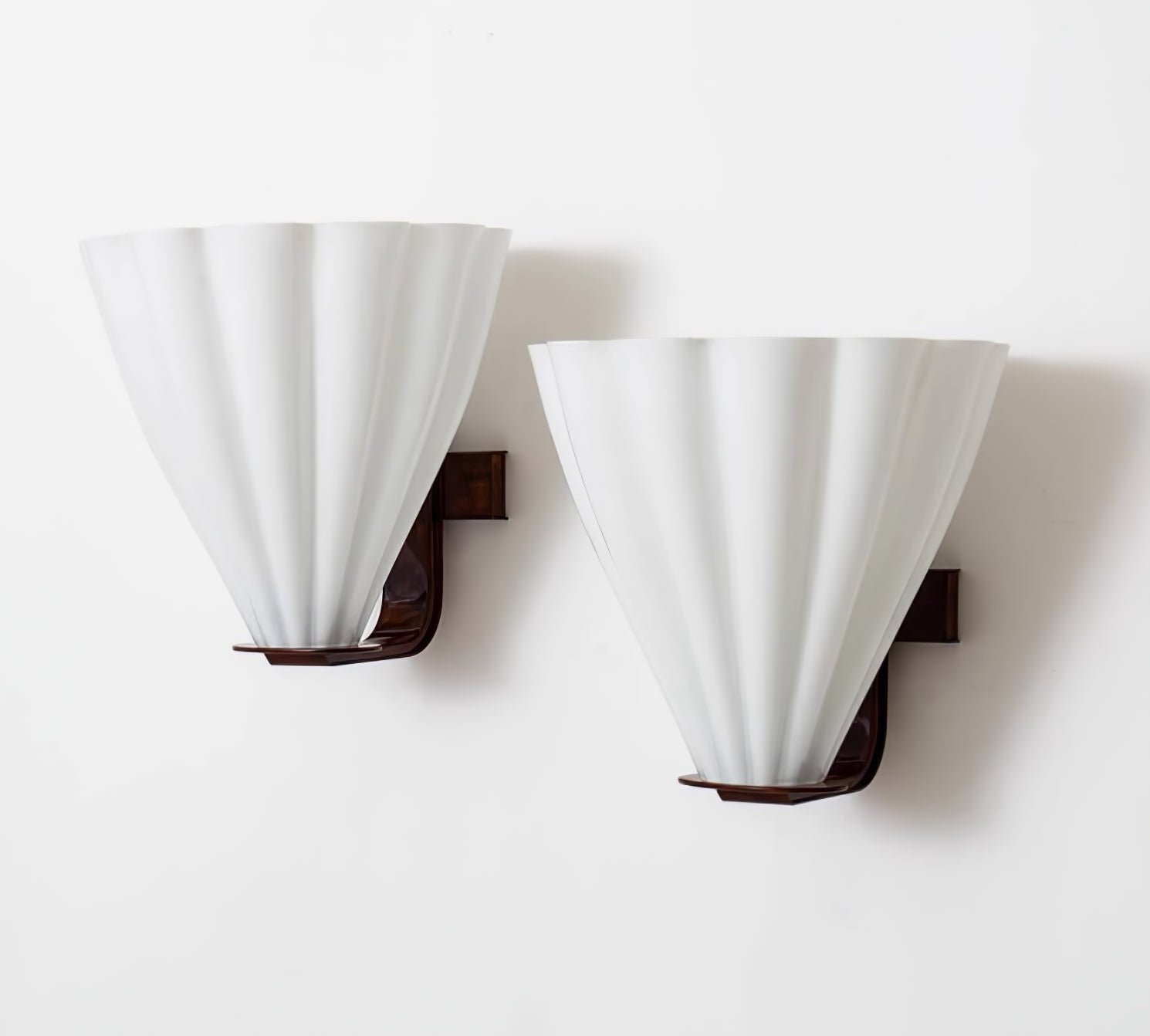 Ixelyn Shaped Glass Wall Sconce