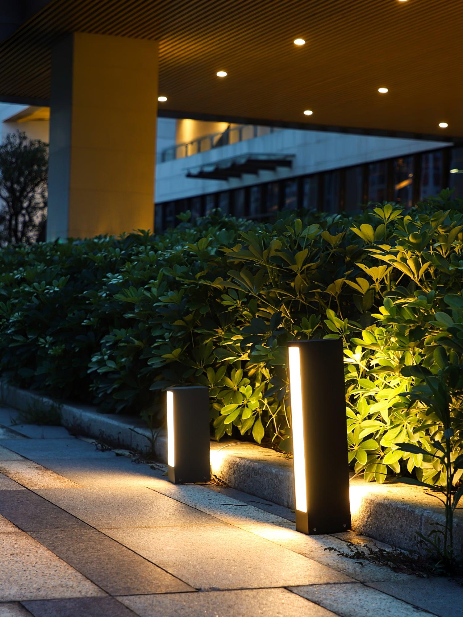 Ulzoril Minimalist Aluminum Pathway Light