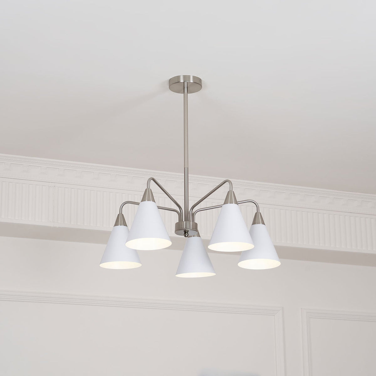 Elthaeth Premium Nordic Art Fashion Cono Chandelier