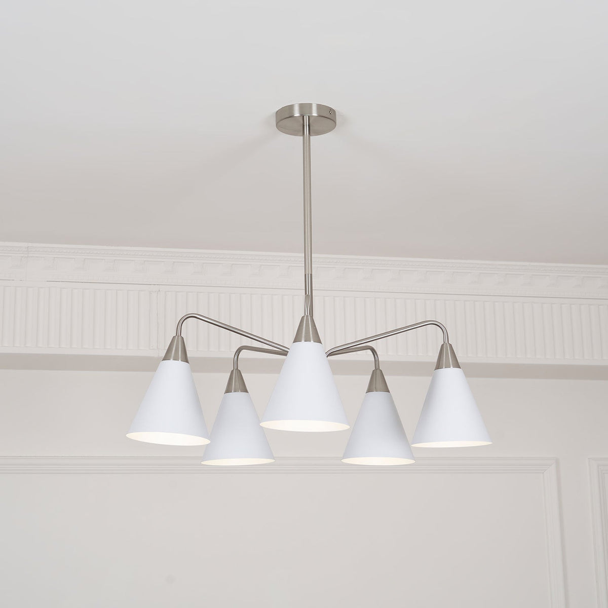 Elthaeth Premium Nordic Art Fashion Cono Chandelier