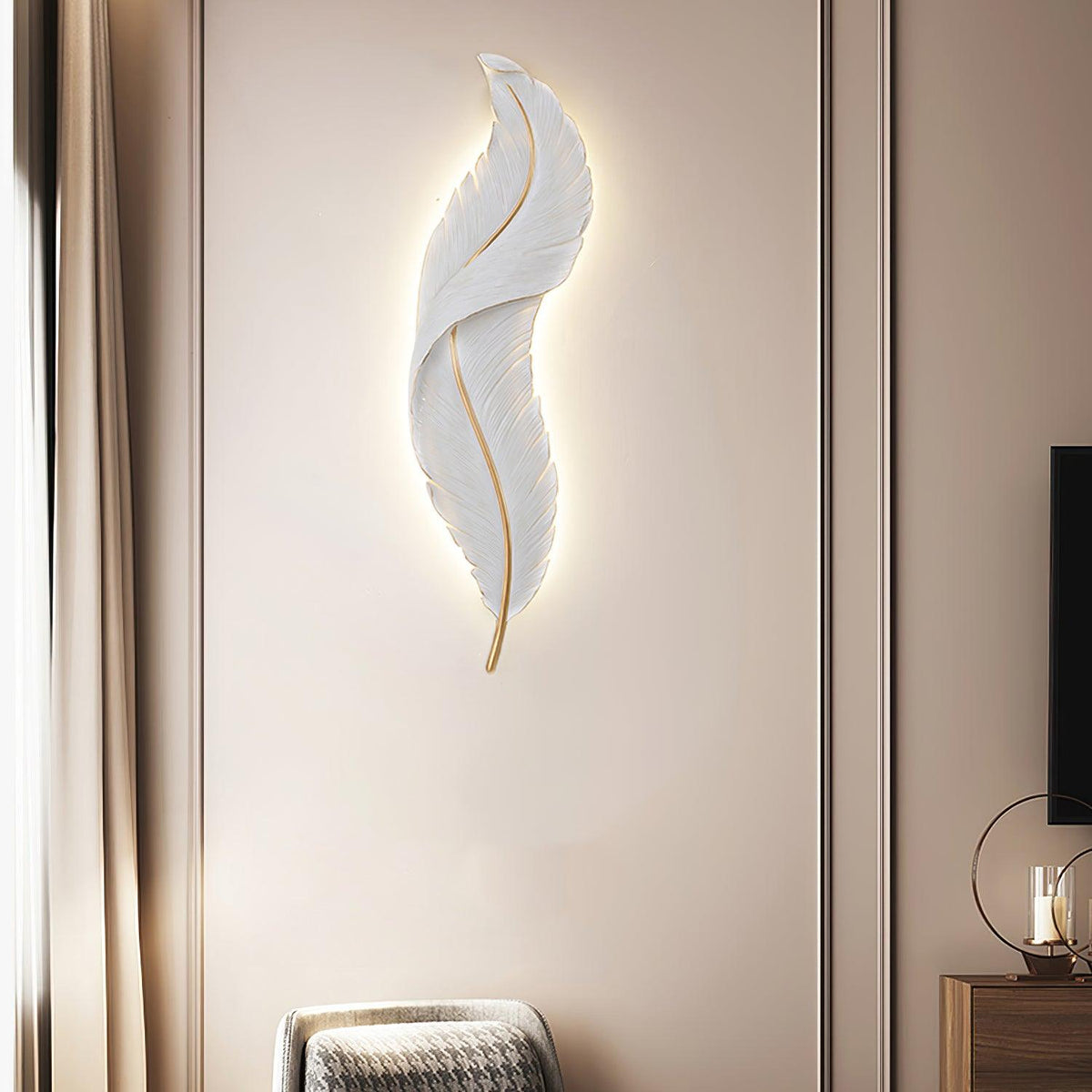 Arvess Individual Creativity Feather Resin Wall Lamp