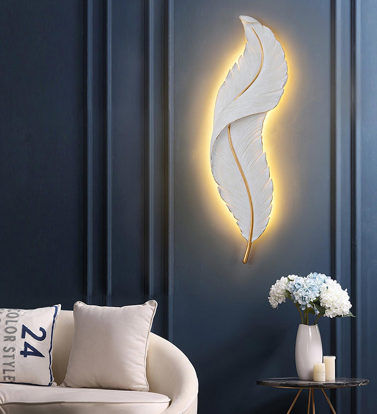 Arvess Individual Creativity Feather Resin Wall Lamp