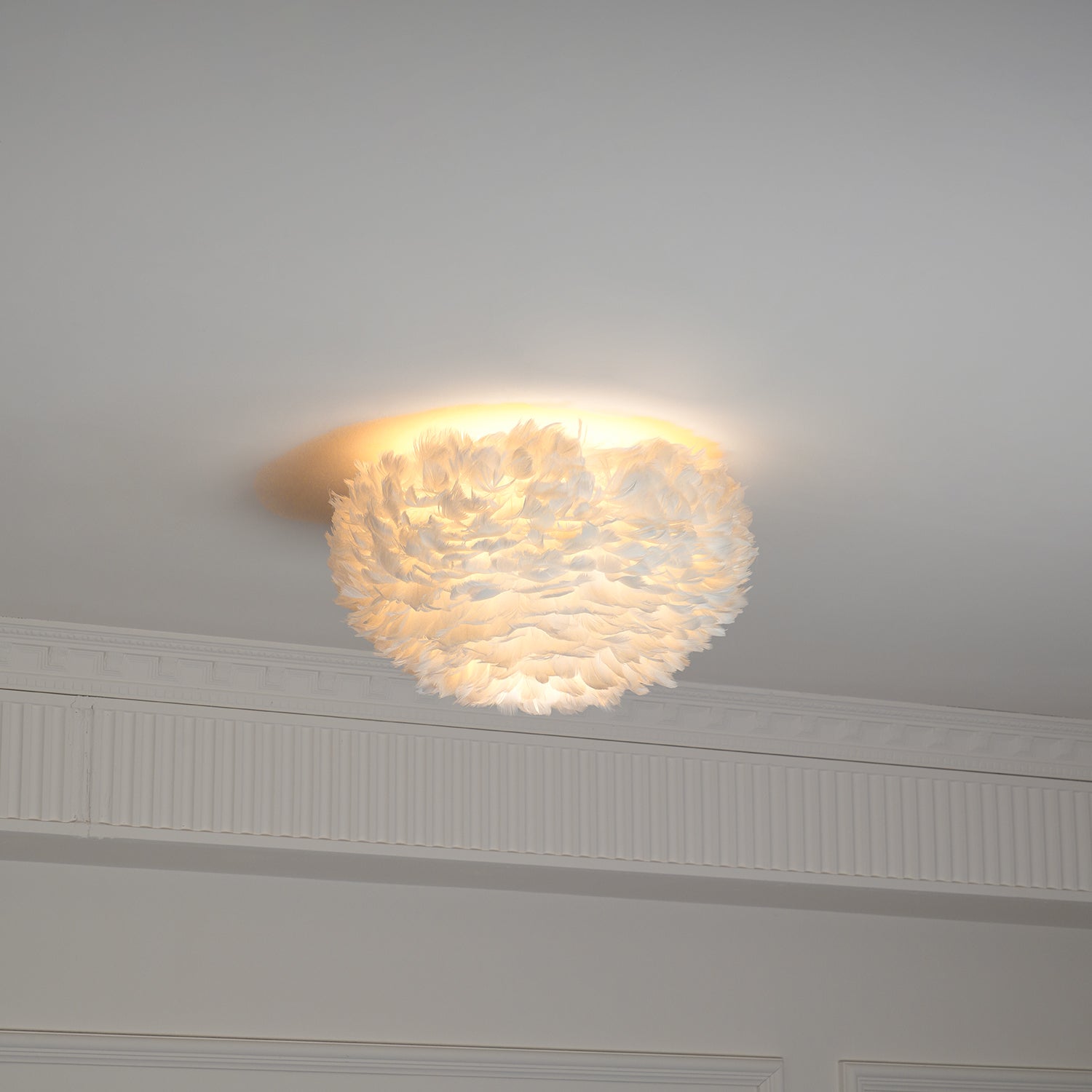 Zalore Premium Nordic Art Feathered Ceiling Lamp