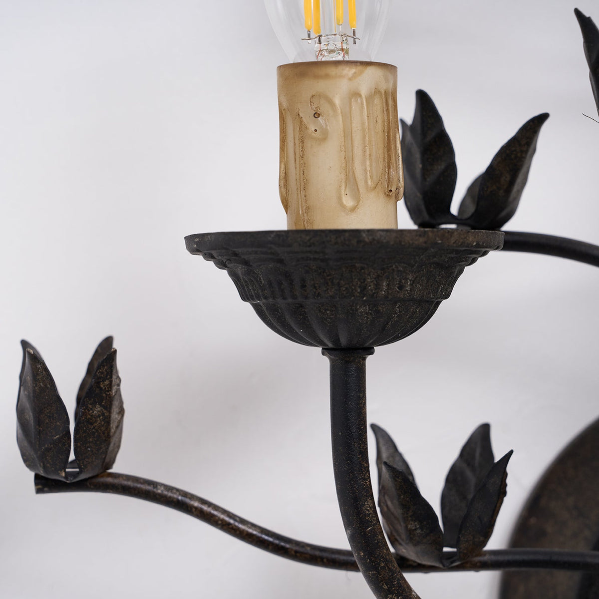 Elaerelia Wall Lamp