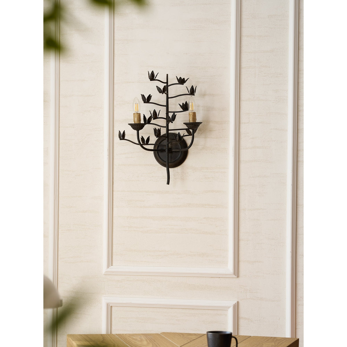 Elaerelia Wall Lamp