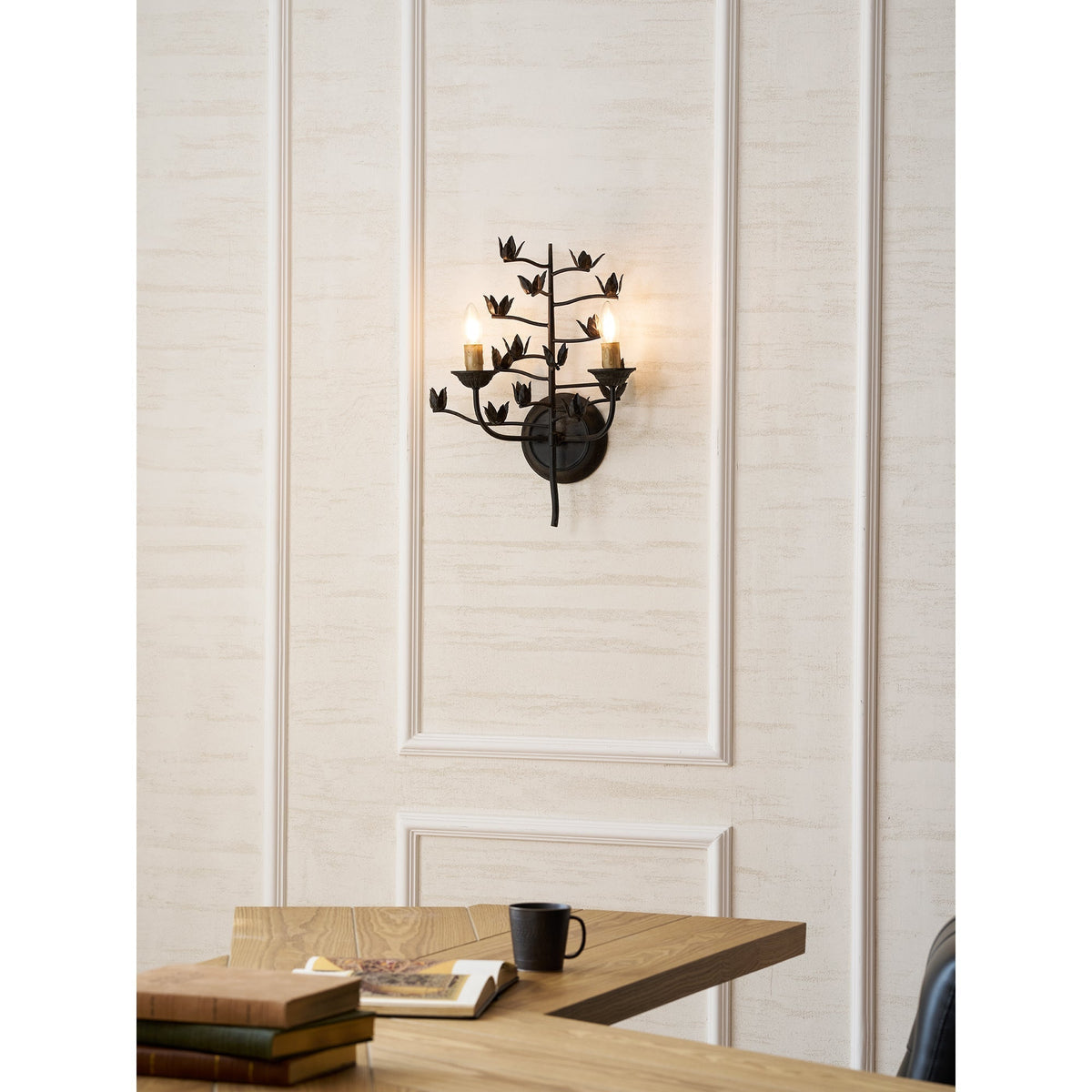 Elaerelia Wall Lamp