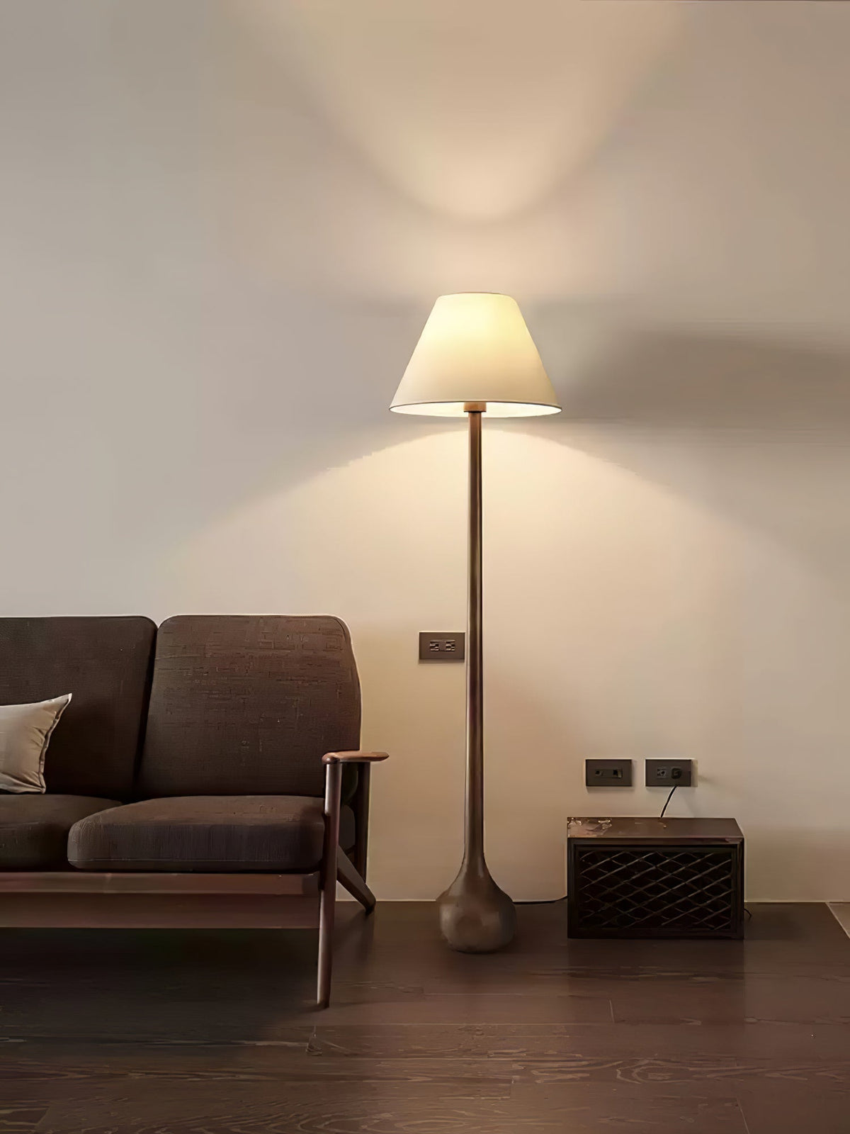 Elviseria Organic Wooden Floor Lamp