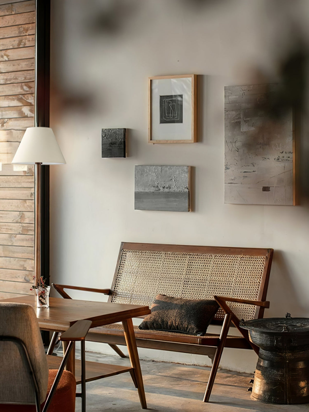 Elviseria Organic Wooden Floor Lamp