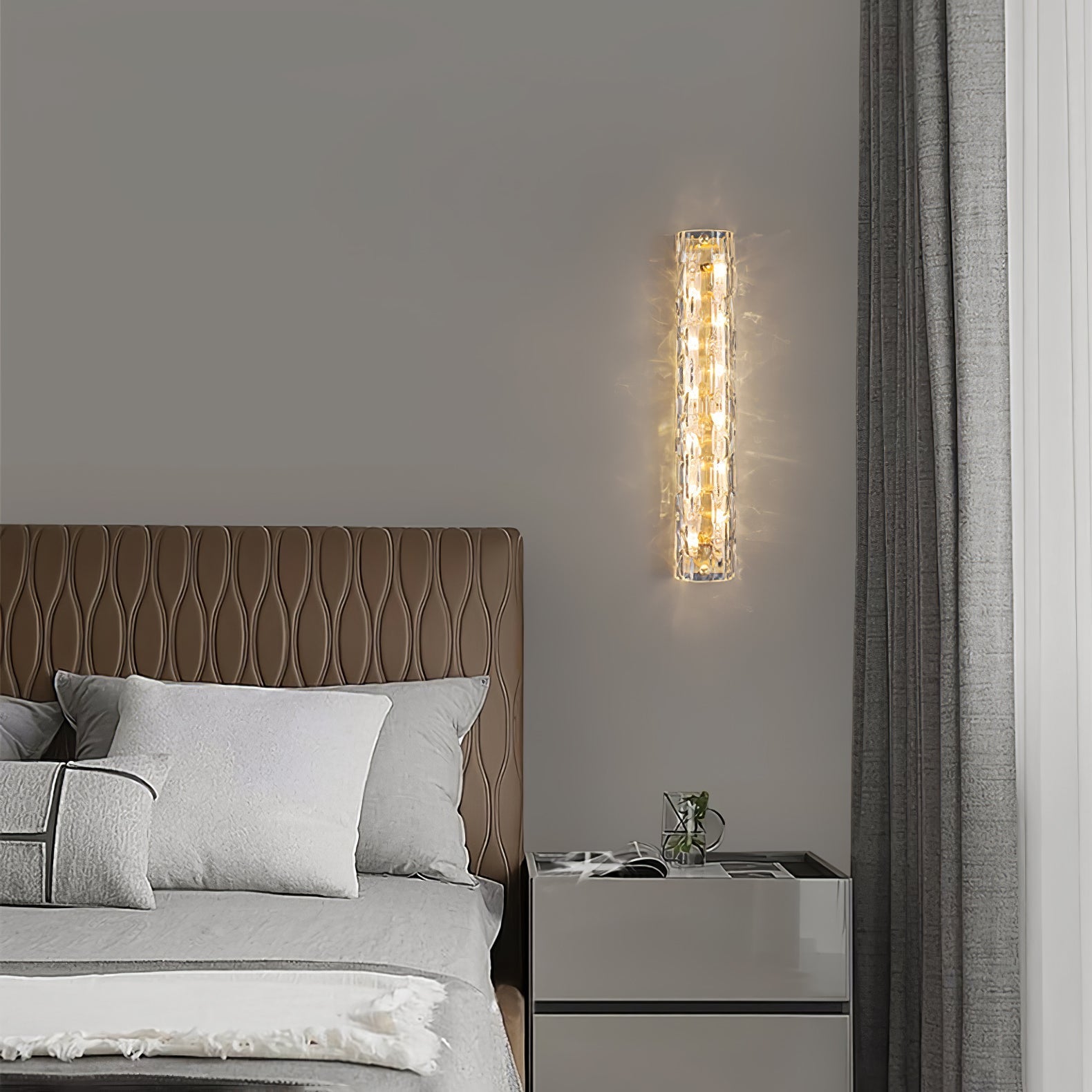 Lumix Brass Glass Glam Wall Lamp - Neutral Decor
