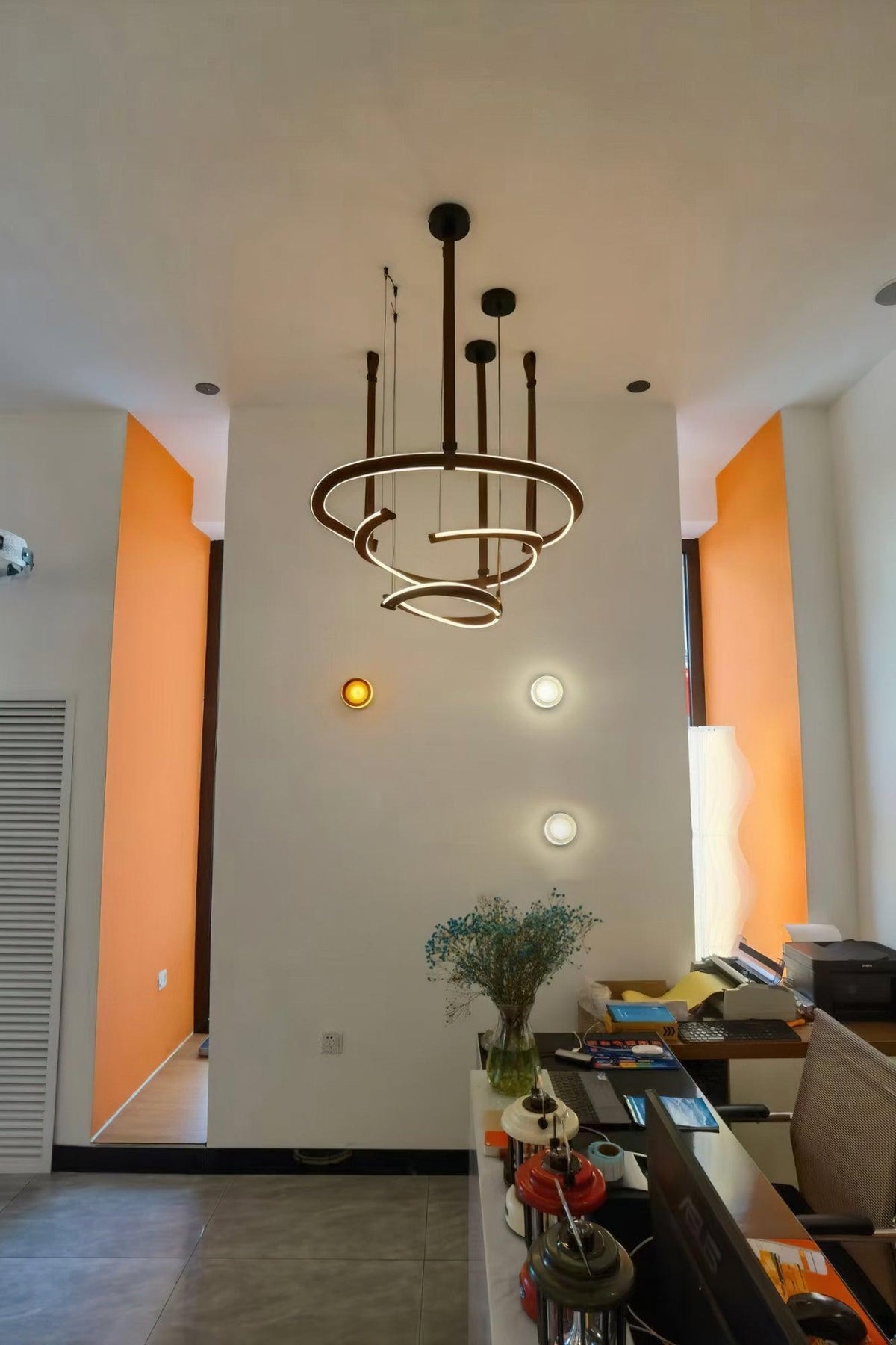 Cesorora Curved Artificial Leather Chandelier