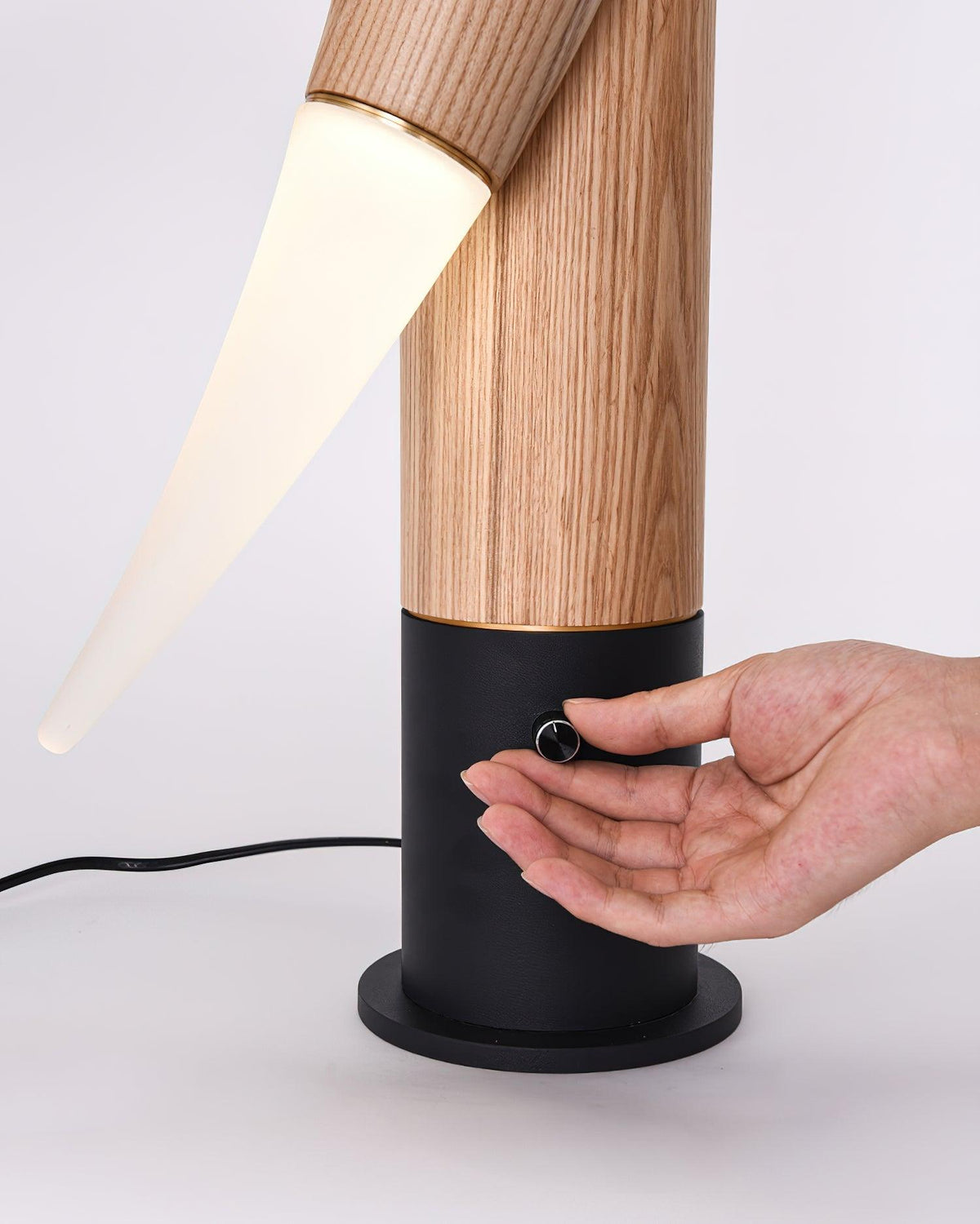 Sylueria Contemporary Wood Table Lamp