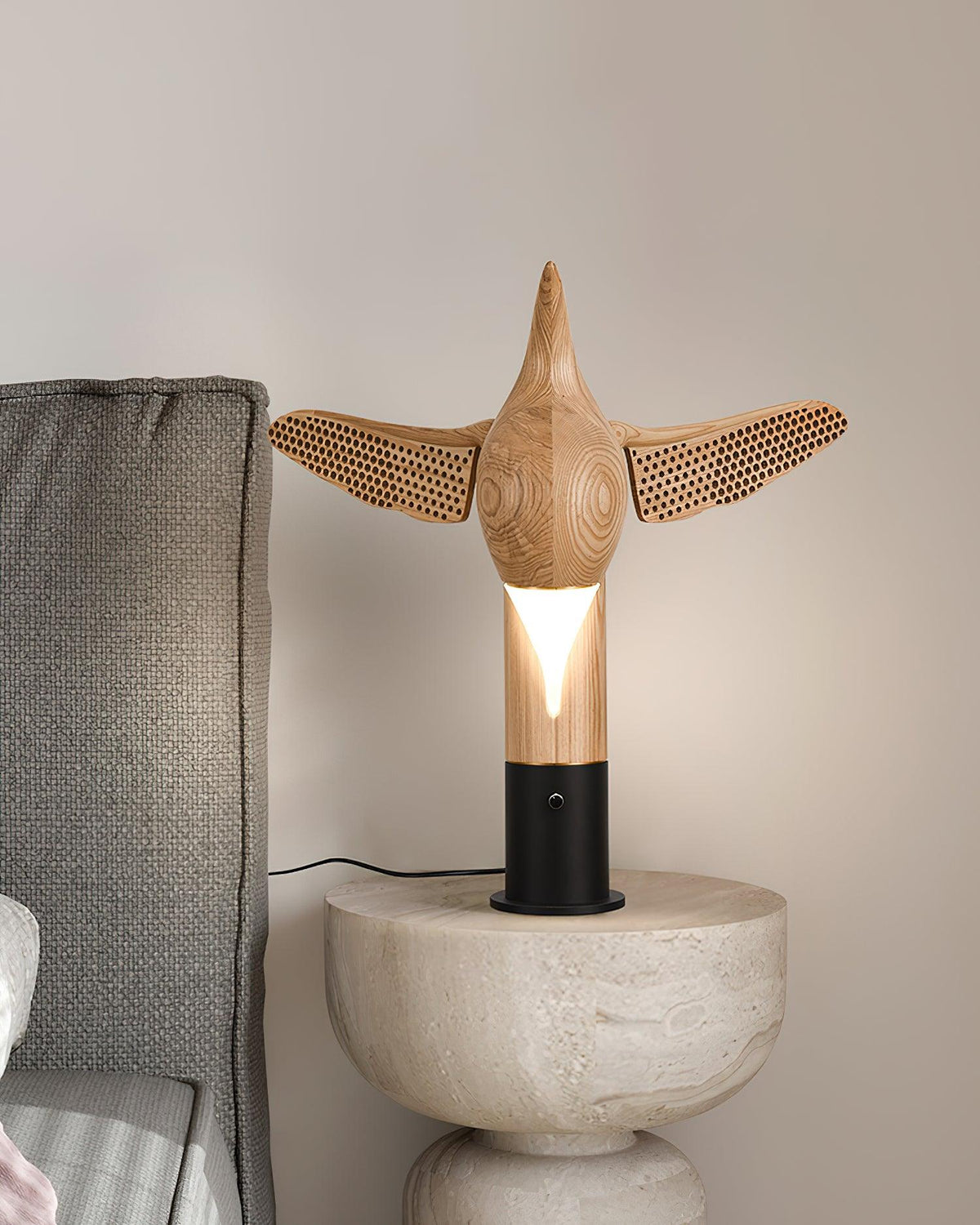 Sylueria Contemporary Wood Table Lamp