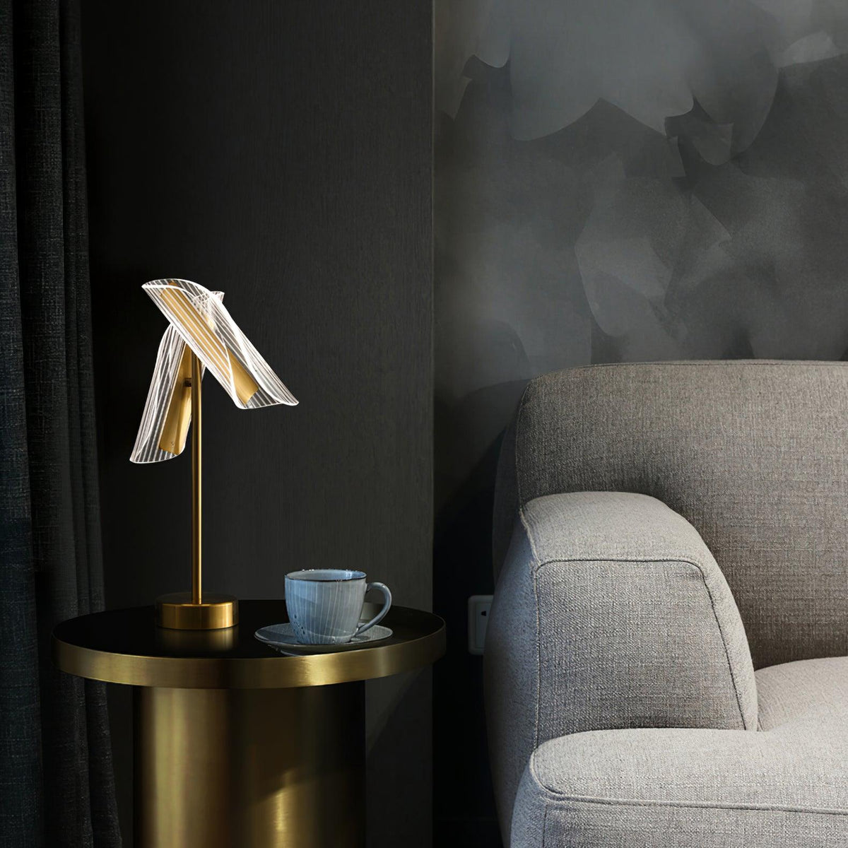 Remi Modern Table Lamp