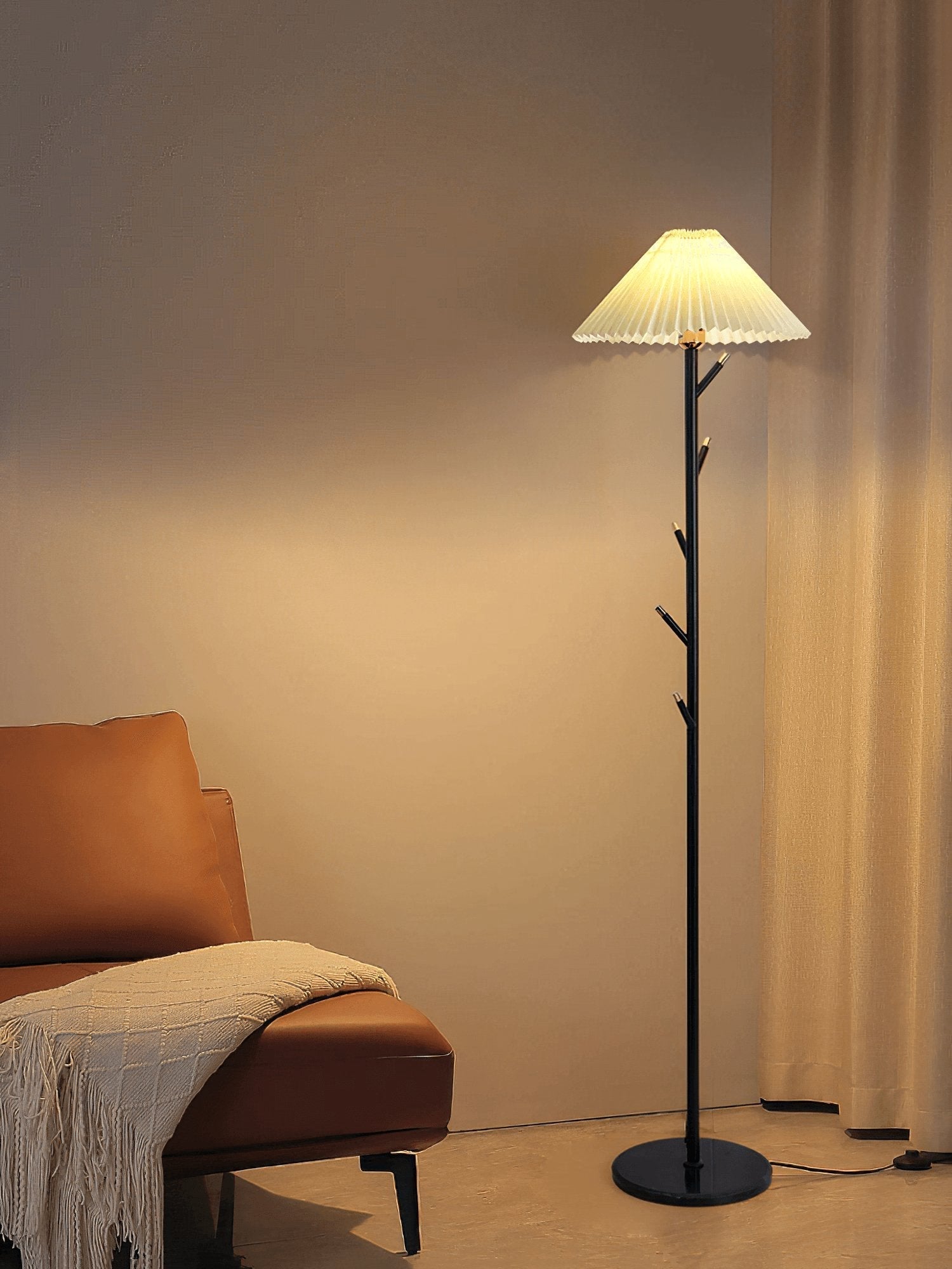 Nora Modern Floor Lamp