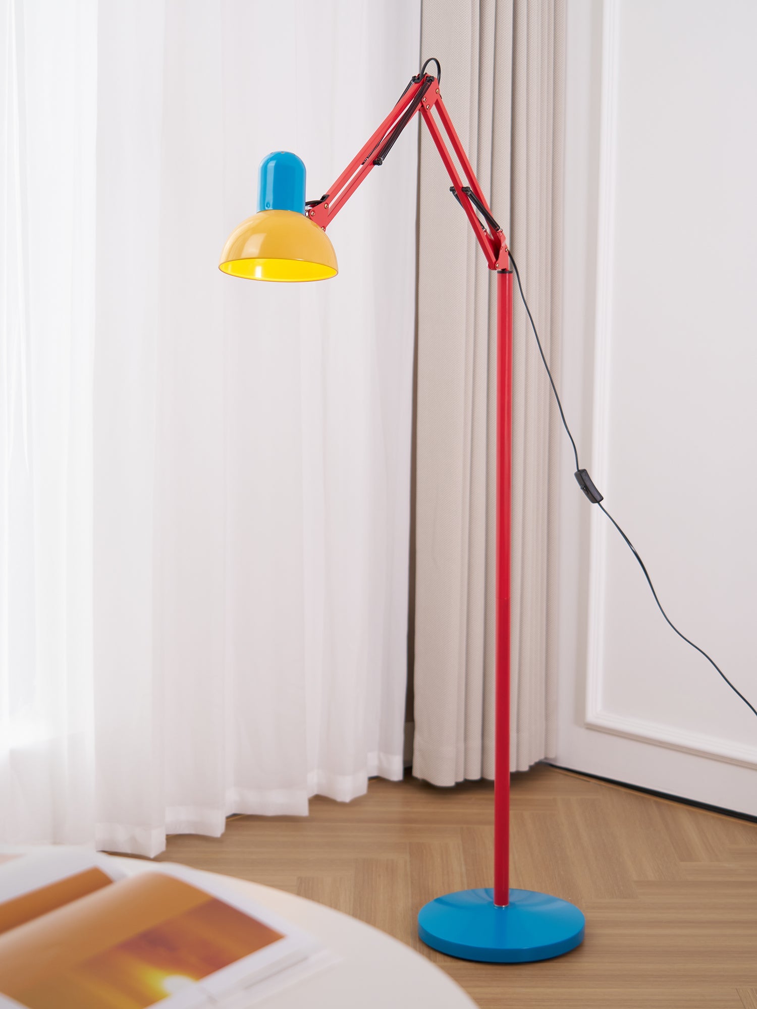Idoren Playful Floor Lamp