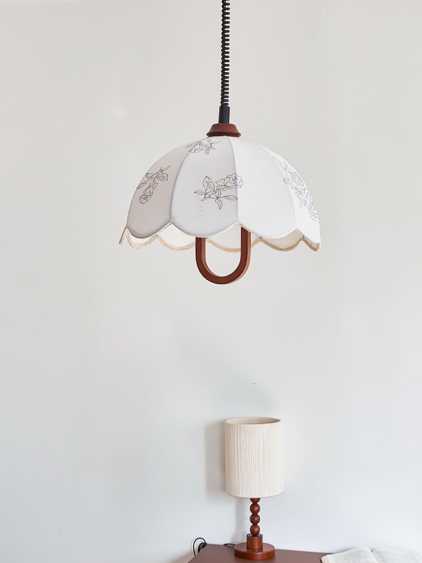 Elvaraine Vintage Wood Pendant Light